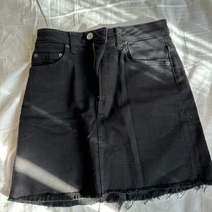 REFORMATION BLACK MINI JEAN SKIRT